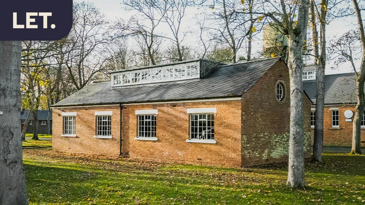 The Parachute Store Brochure Thumbnail